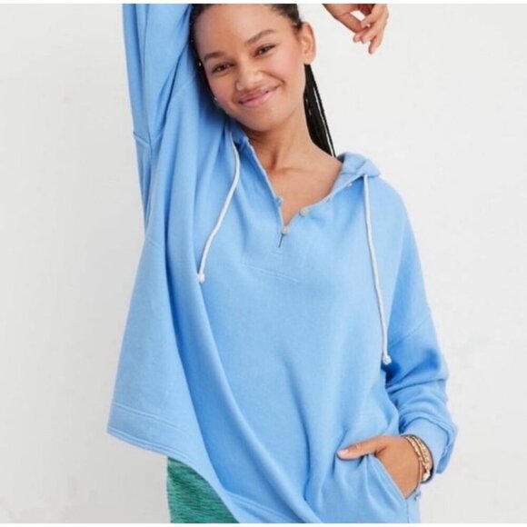 NWT Aerie Oversized Beach Hoodie Light Blue Pullover Tie Sweater Size X-Small - Picture 1 of 5